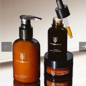 True Botanicals Deep Hydration Renewal Gift Set